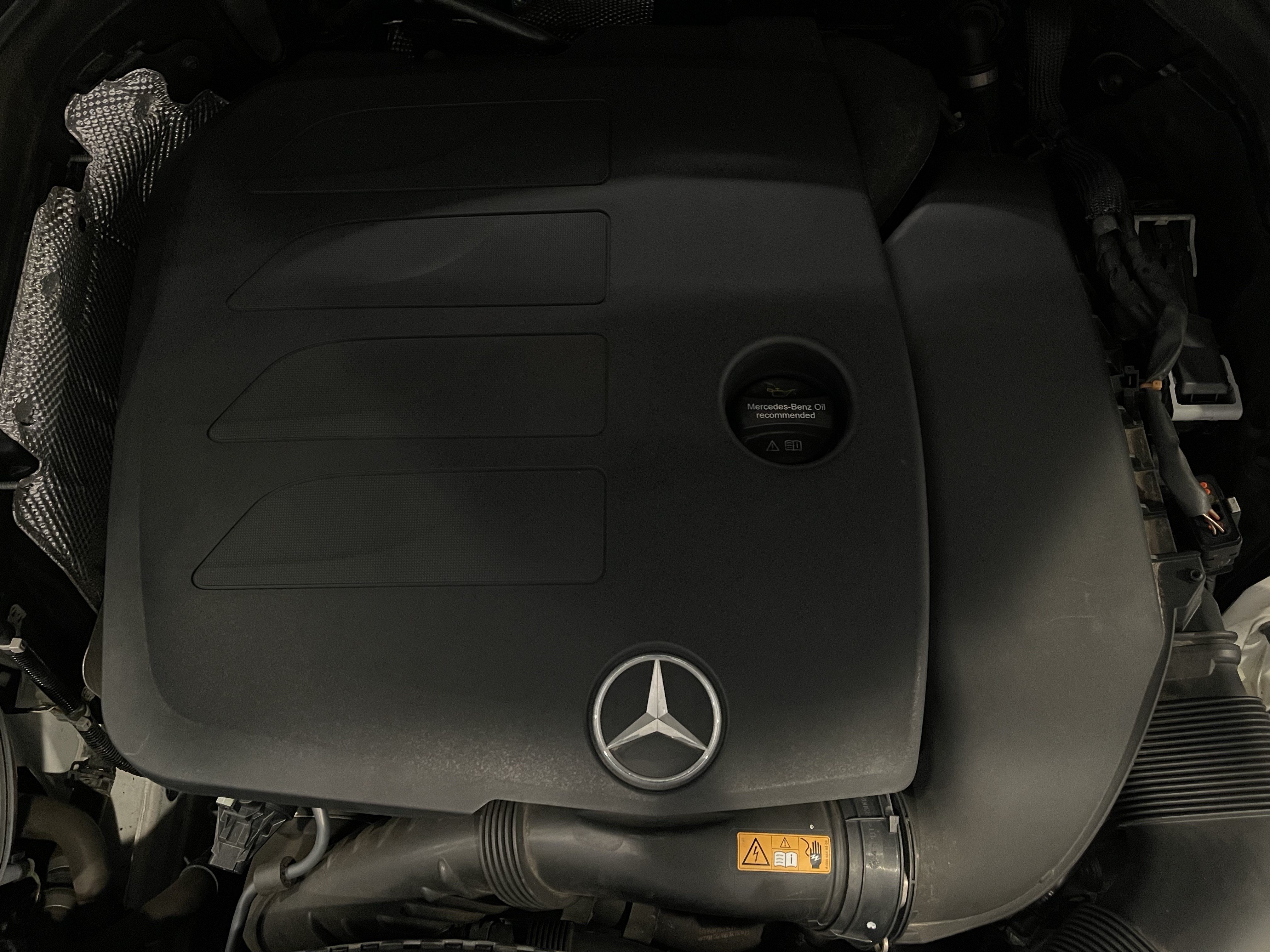 Used 2020 Mercedes-Benz GLC 300 4MATIC image 26