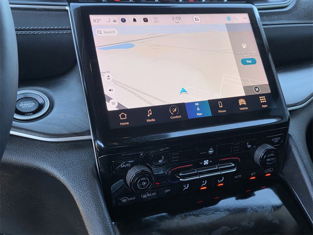 Used 2023 Jeep Grand Cherokee Limited image 7