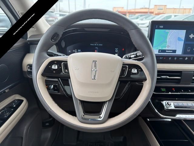 Certified 2024 Lincoln Corsair AWD w/ Equipment Group 101A image 18