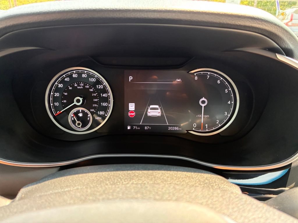 Used 2025 Genesis G70 3.3T Advanced w/ Sport Prestige Package AWD/4WD image 31