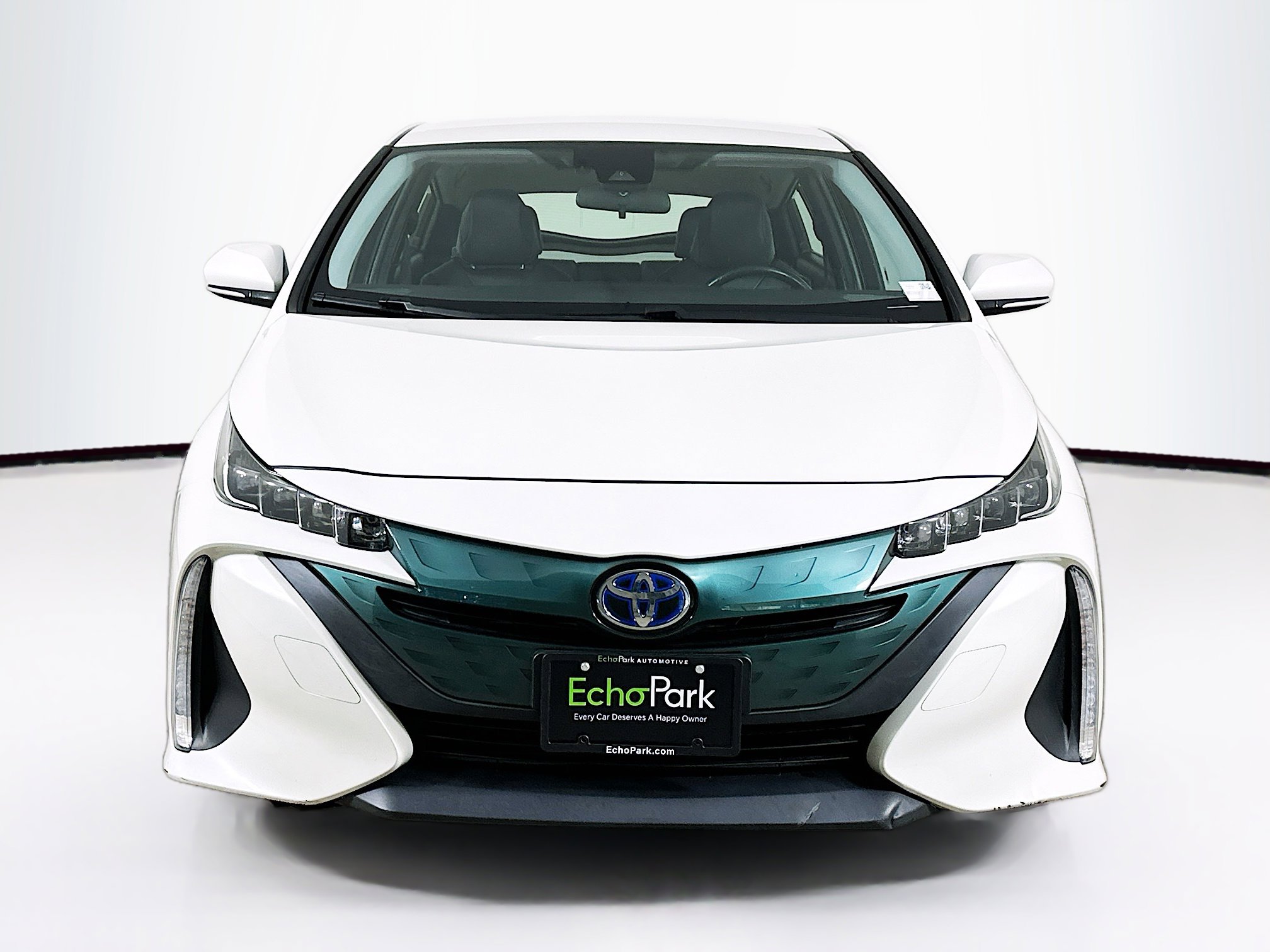 Used 2018 Toyota Prius Prime Premium w/ Protection Package image 2