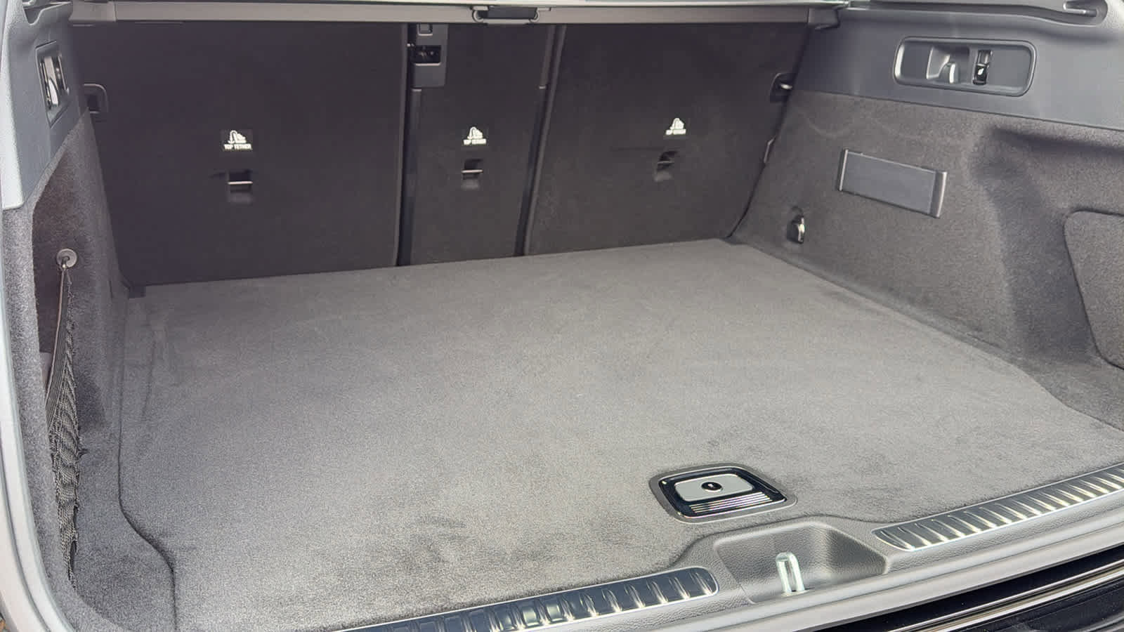 New 2026 Mercedes-Benz GLC 300 4MATIC image 32