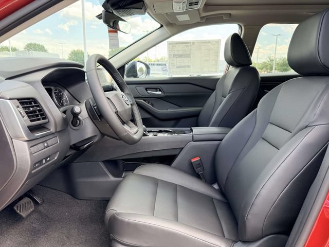 New 2026 Nissan Rogue Dark Armor FWD image 16
