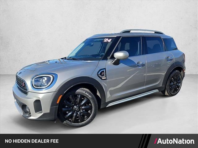 Used 2024 MINI Cooper Countryman S FWD image 1
