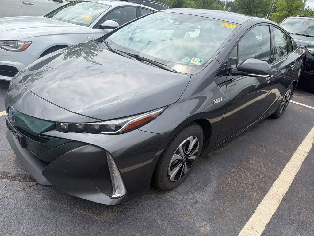 Used 2017 Toyota Prius Prime Premium FWD image 1