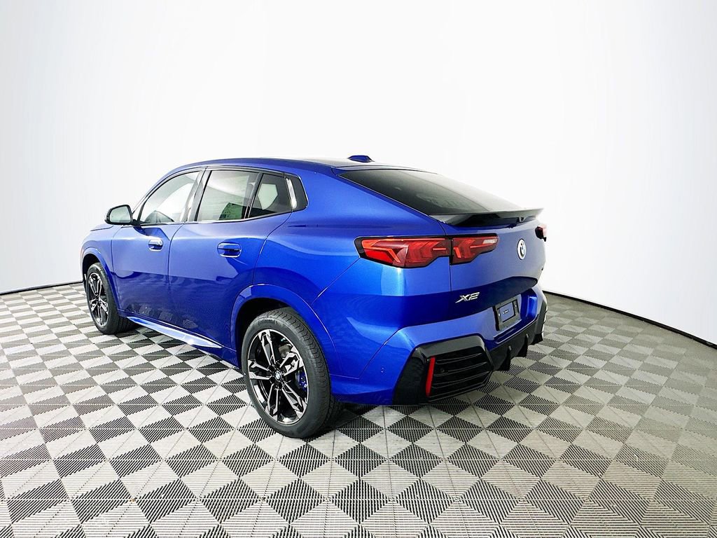 Used 2025 BMW X2 xDrive28i w/ M Sport Package image 6