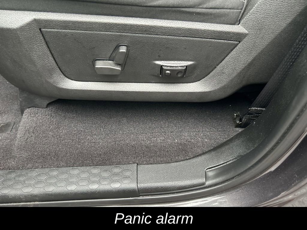 Certified 2022 RAM 1500 Classic Warlock w/ Warlock Decor Package image 21