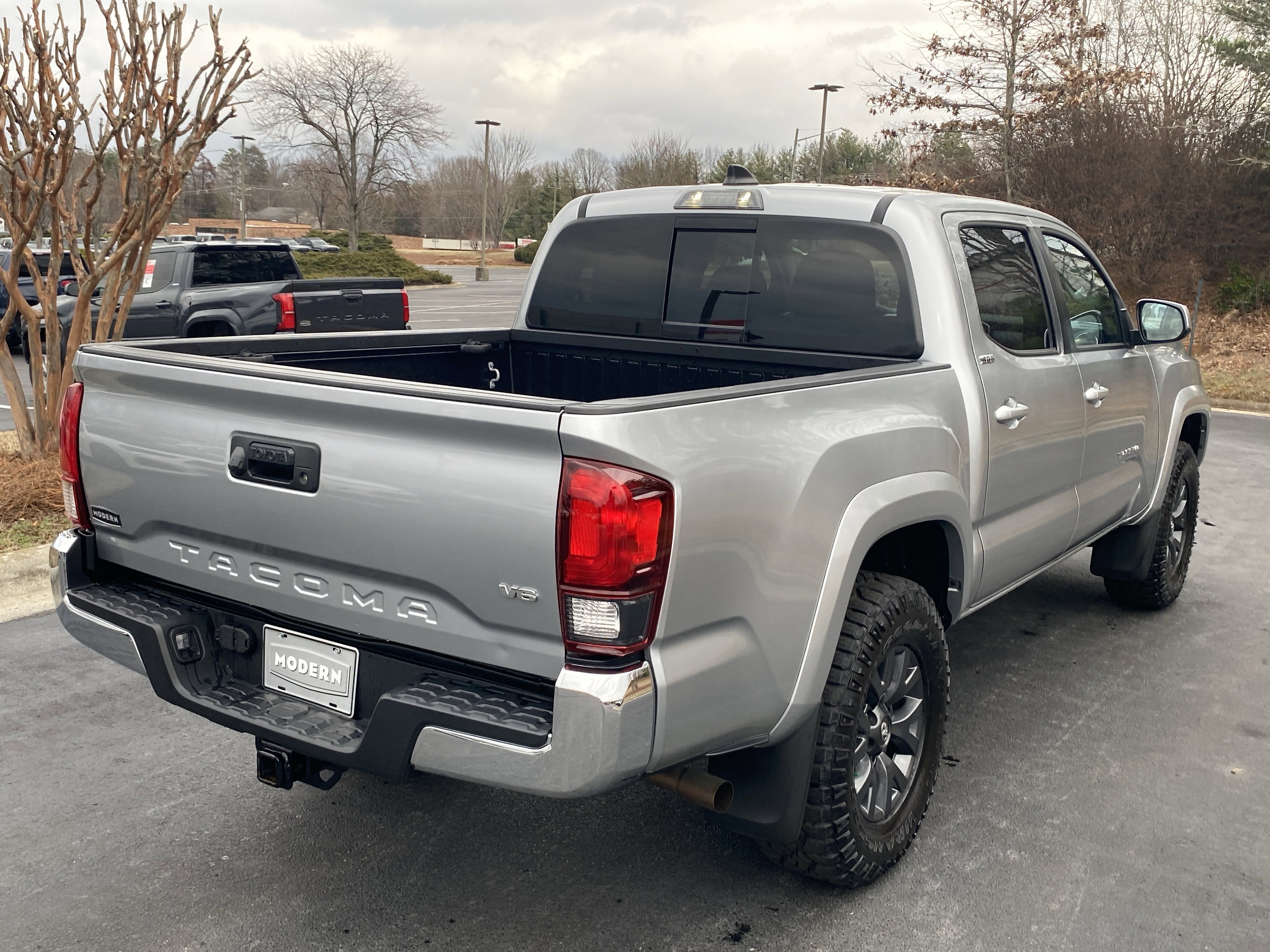 Used 2023 Toyota Tacoma SR5 image 5