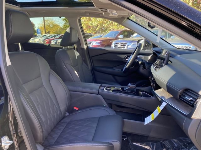 New 2026 Nissan Rogue Platinum image 33