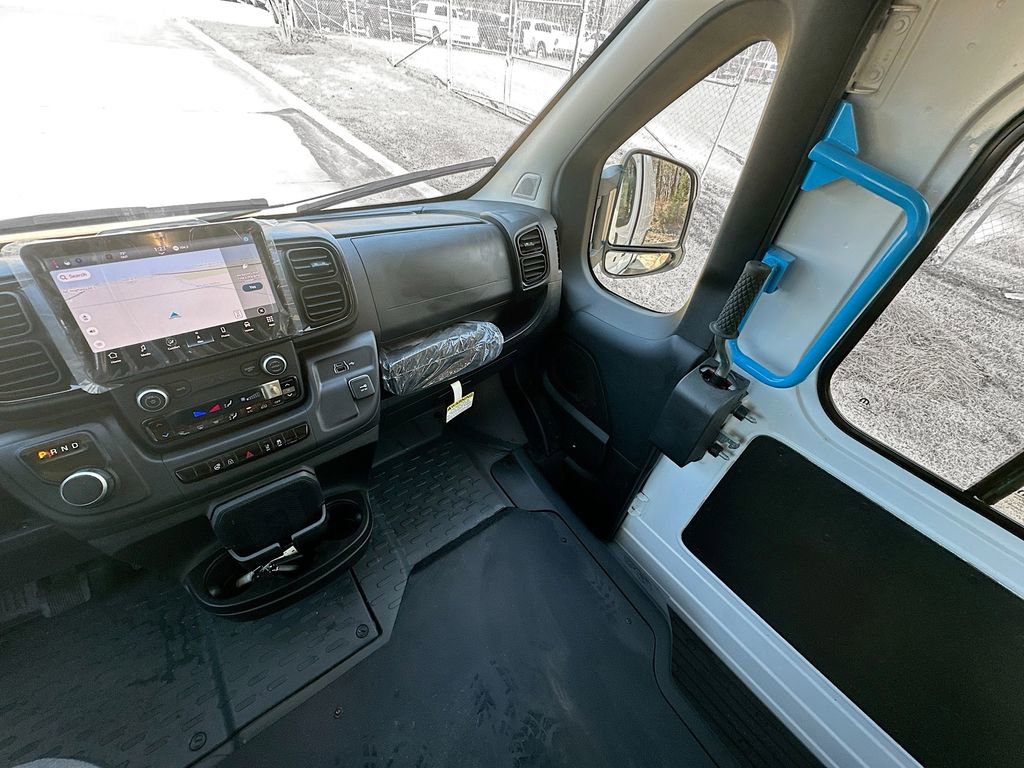Used 2024 RAM ProMaster 3500 w/ Delivery Van Package image 10
