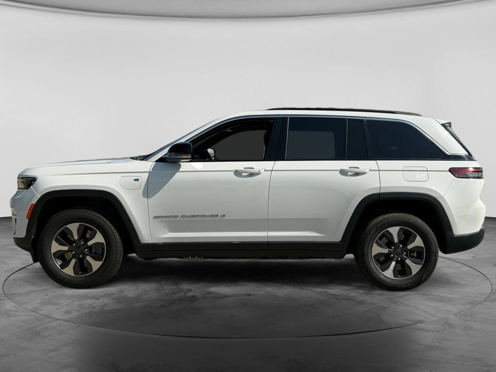 Used 2024 Jeep Grand Cherokee Limited 4xe AWD/4WD image 5