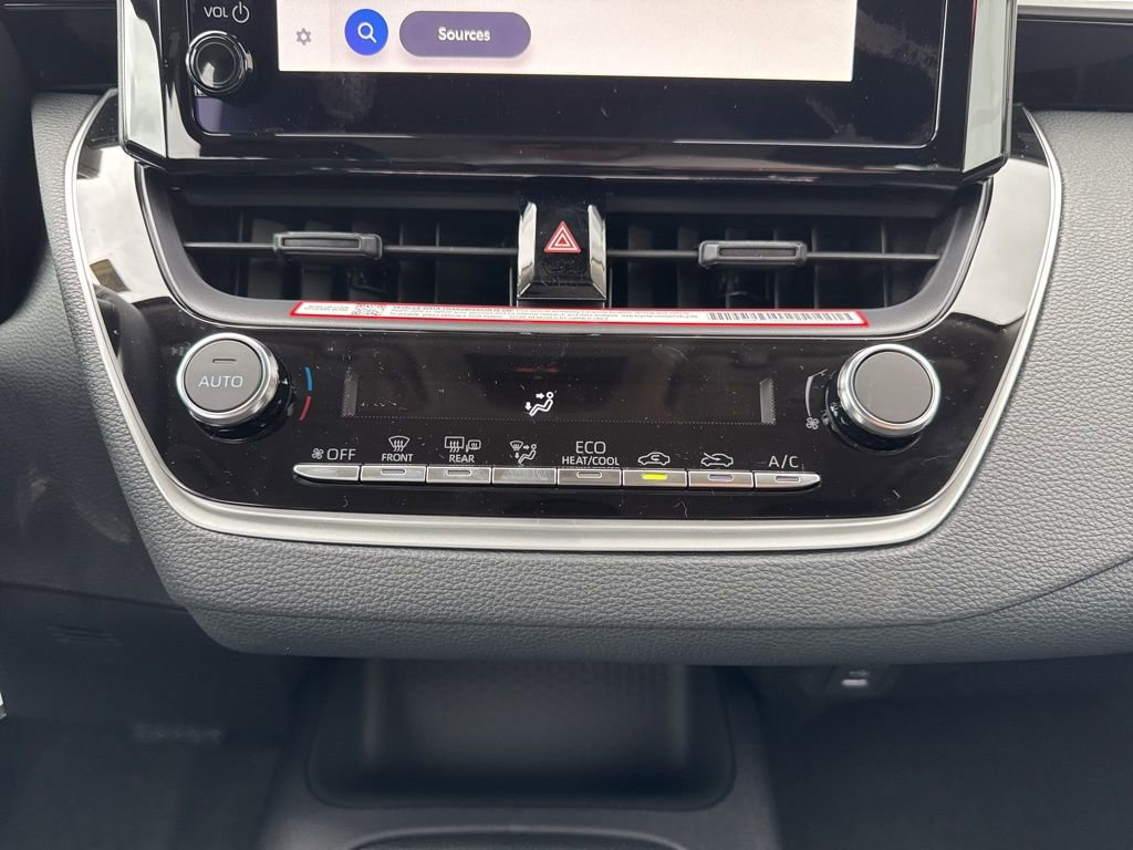 New 2026 Toyota Corolla LE image 18