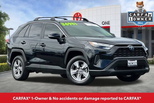 Certified 2024 Toyota RAV4 LE AWD/4WD image 2