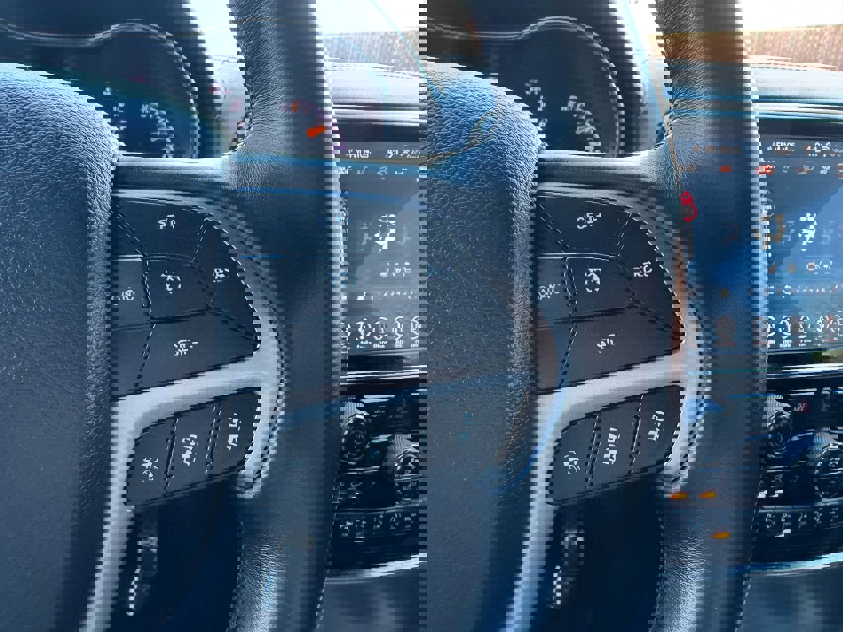 Used 2019 Jeep Grand Cherokee High Altitude image 18