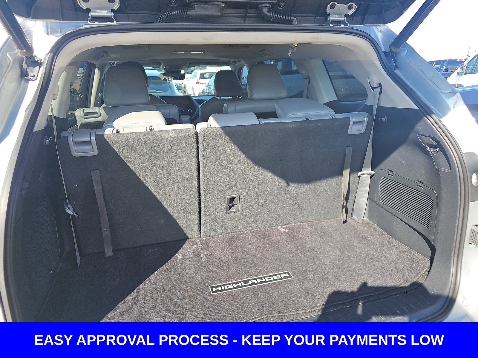 Used 2020 Toyota Highlander Limited image 9