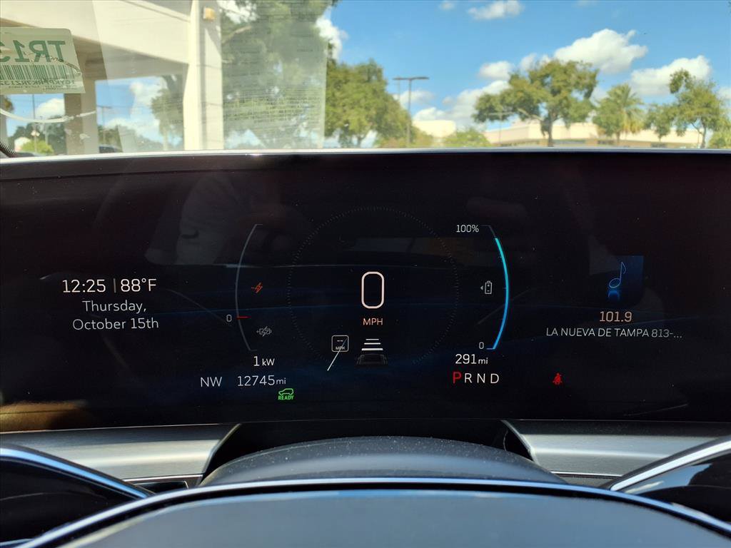 Certified 2024 Cadillac Lyriq Luxury RWD image 19