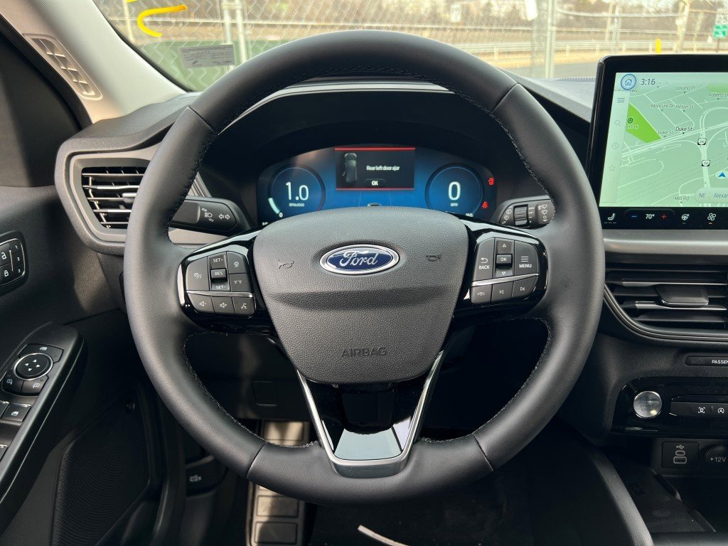 New 2026 Ford Escape Active w/ Active Premium Tech Pack FWD image 17