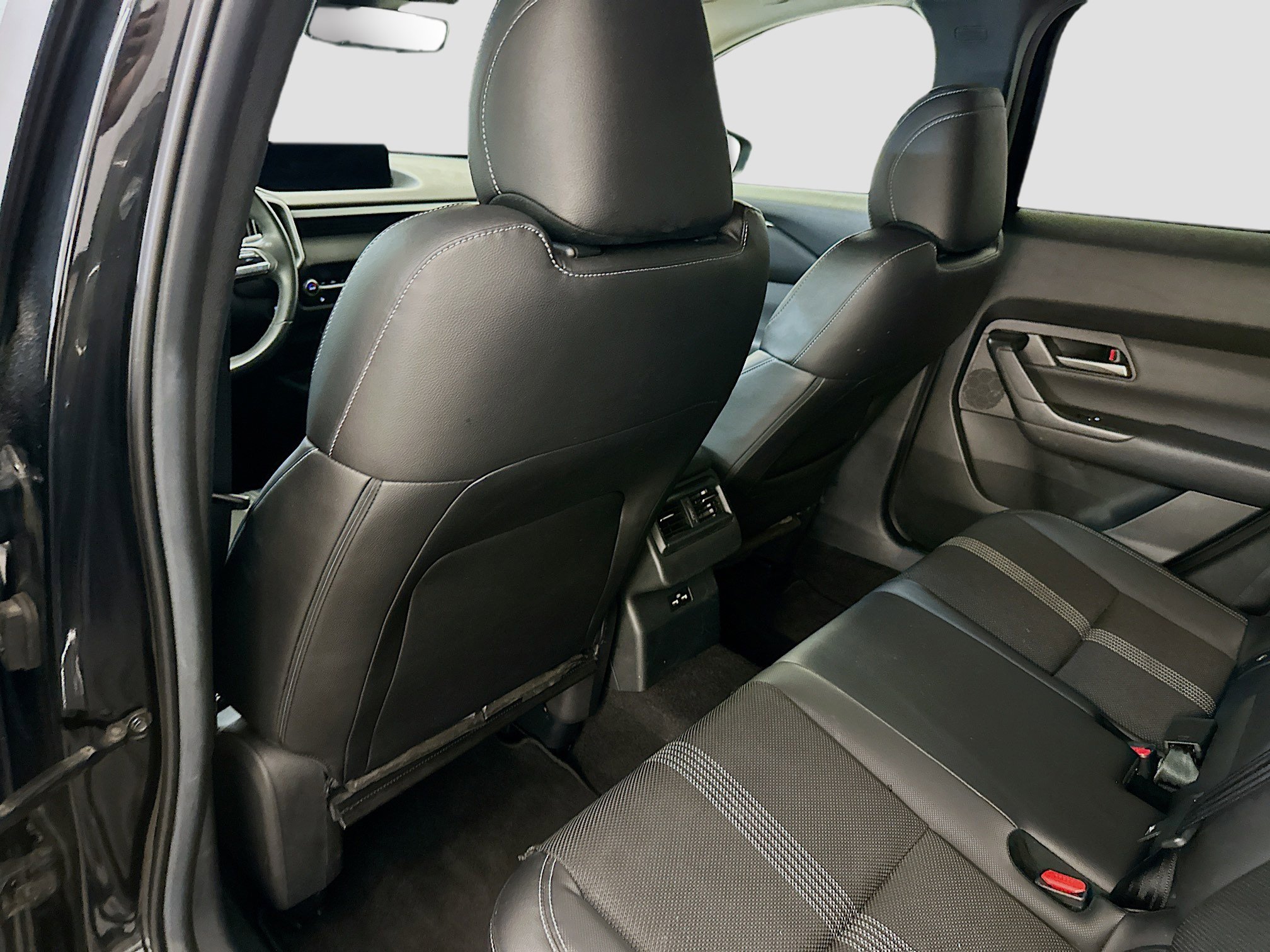 Used 2024 MAZDA CX-50 AWD 2.5 S w/ Preferred Package image 28