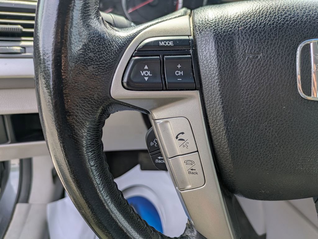 Used 2010 Honda Accord EX-L image 16