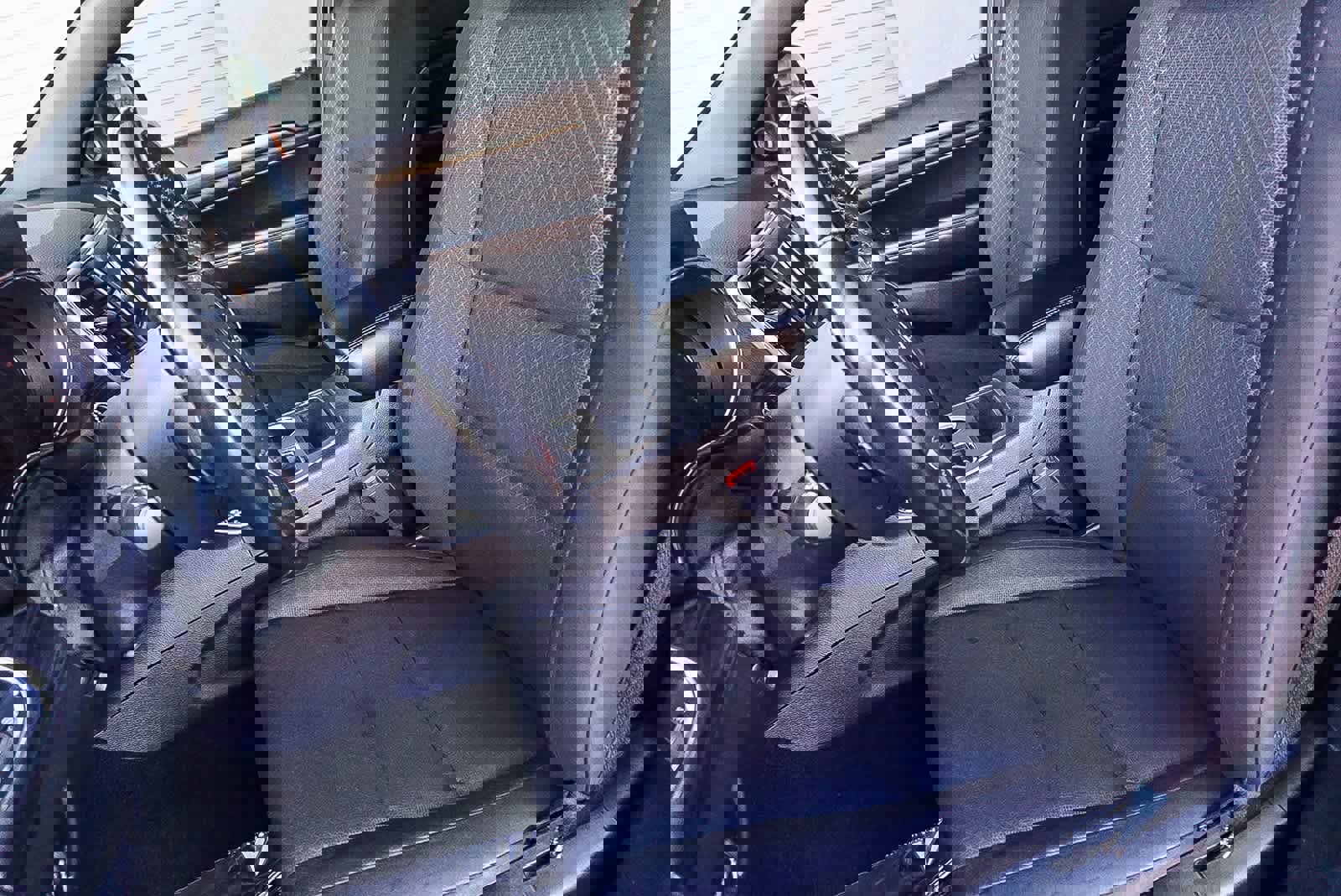 Used 2020 Jeep Grand Cherokee Laredo image 20