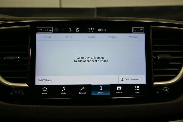 Certified 2024 Chrysler Pacifica Touring-L FWD image 37