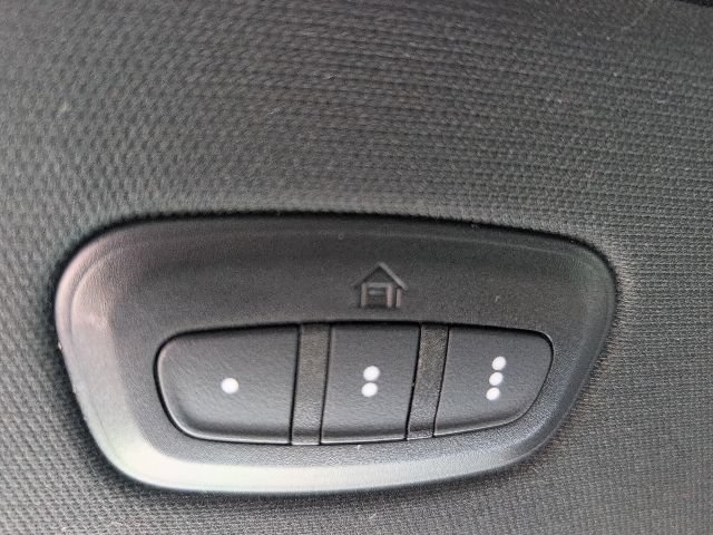 Used 2022 RAM 1500 Laramie AWD/4WD image 43