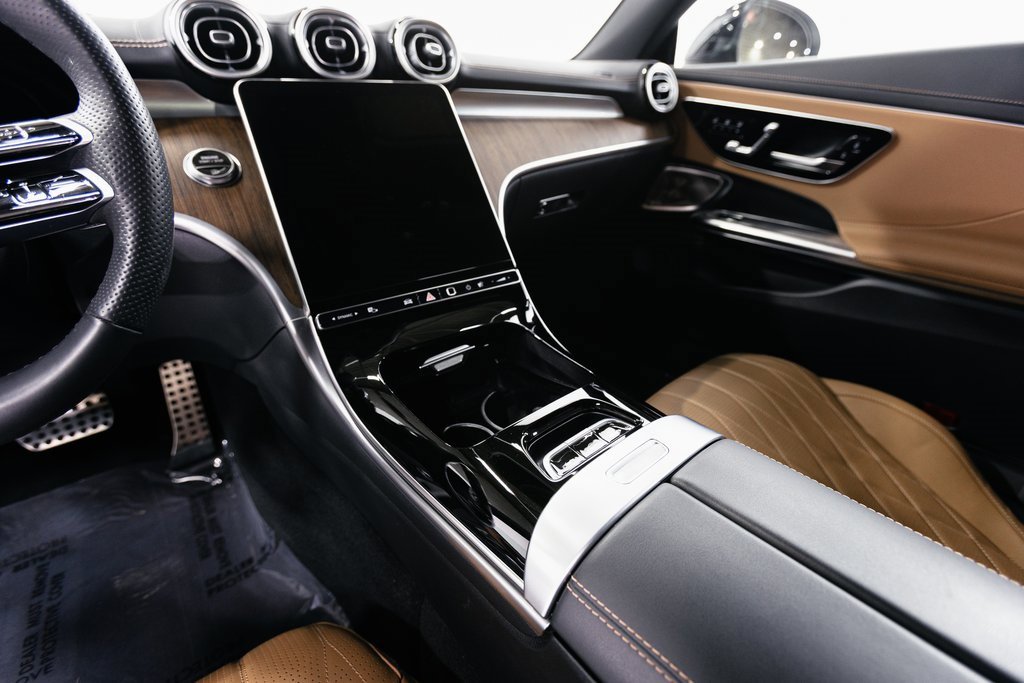 Used 2024 Mercedes-Benz CLE 300 4MATIC Cabriolet image 15