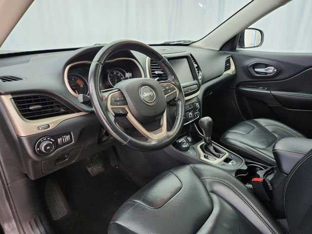 Used 2016 Jeep Cherokee Limited AWD/4WD image 9
