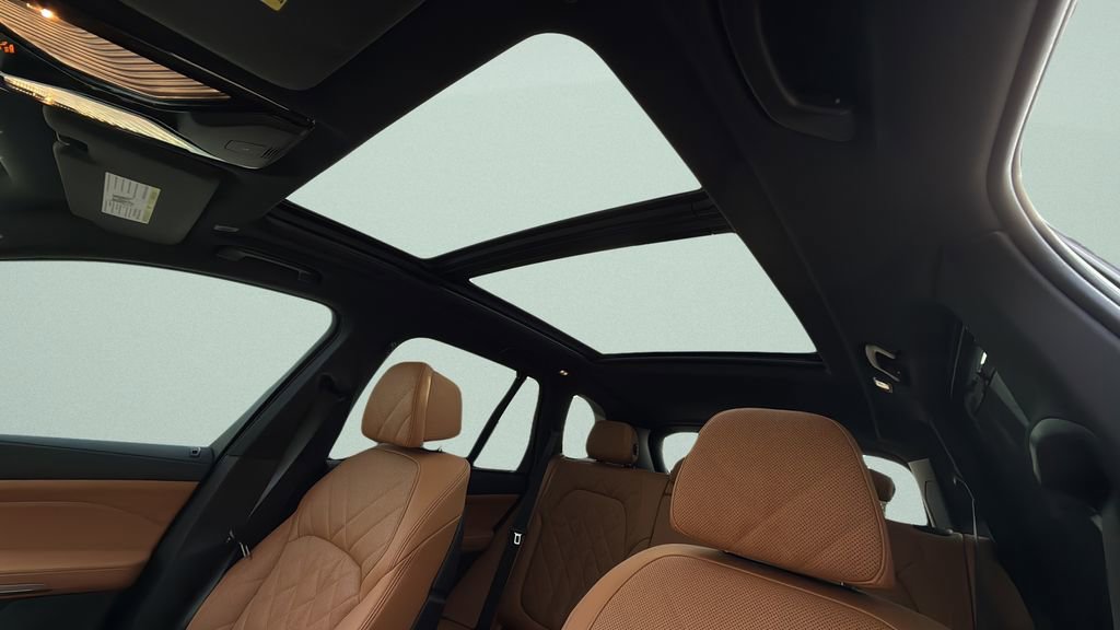 Certified 2024 BMW X5 M60i image 15
