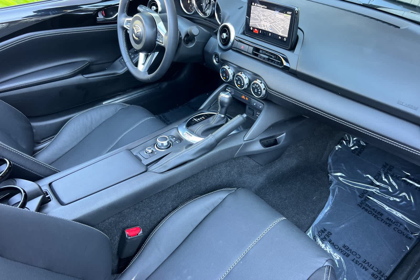 Used 2023 MAZDA MX-5 Miata Grand Touring RWD image 14