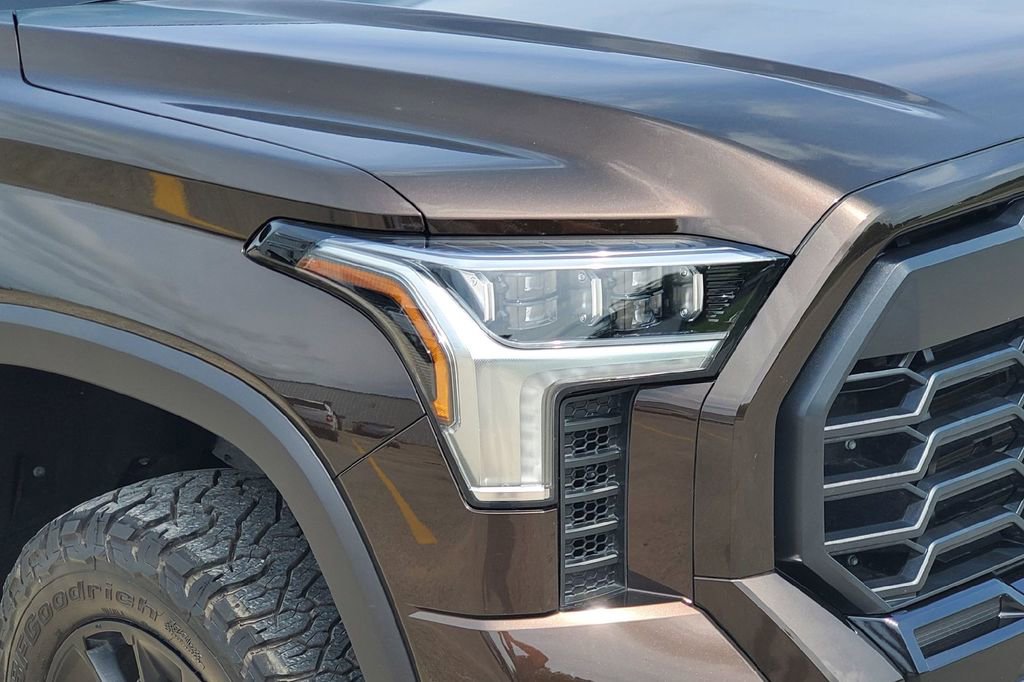 Used 2025 Toyota Tundra Limited w/ TRD Off-Road Package AWD/4WD image 27