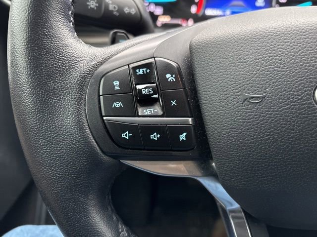 Used 2020 Ford Explorer Limited image 23