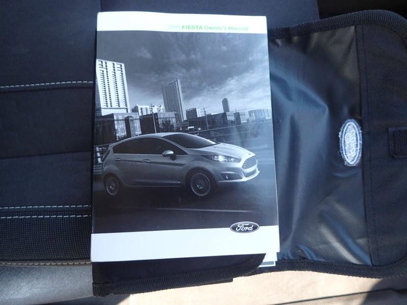 Used 2015 Ford Fiesta SE w/ Equipment Group 201A FWD image 24