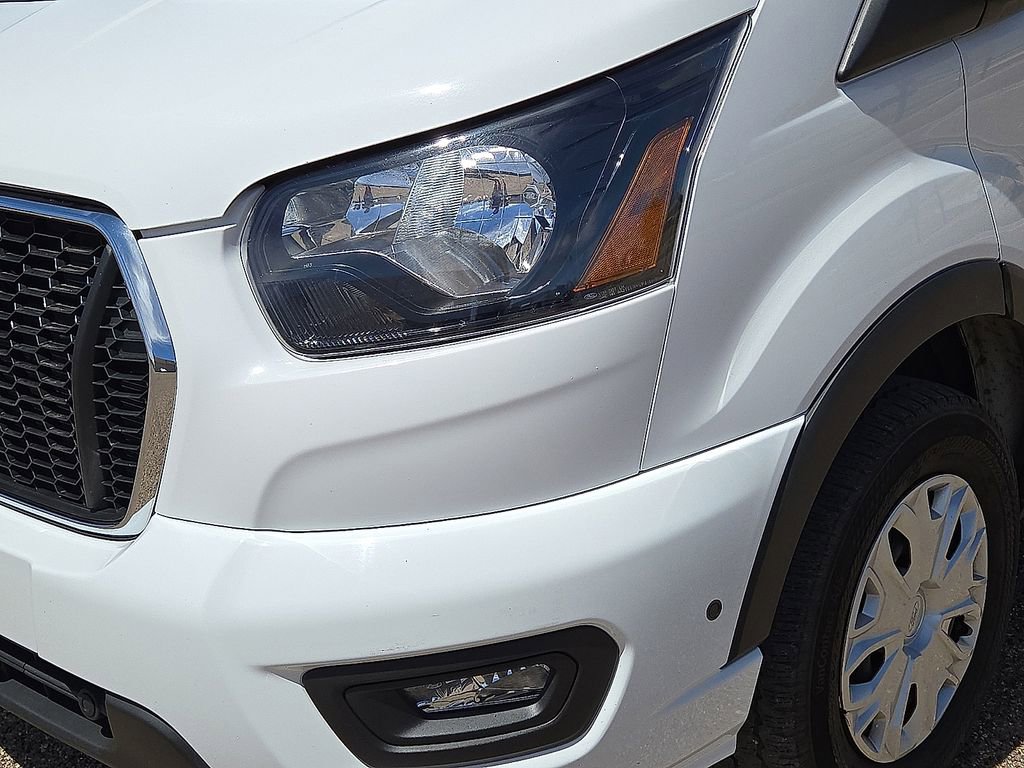 Used 2024 Ford Transit 350 XLT RWD image 9