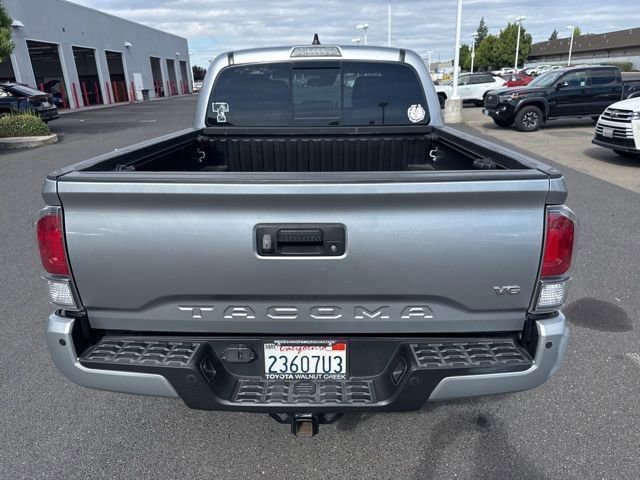 Used 2023 Toyota Tacoma TRD Off-Road w/ Technology Package AWD/4WD image 8