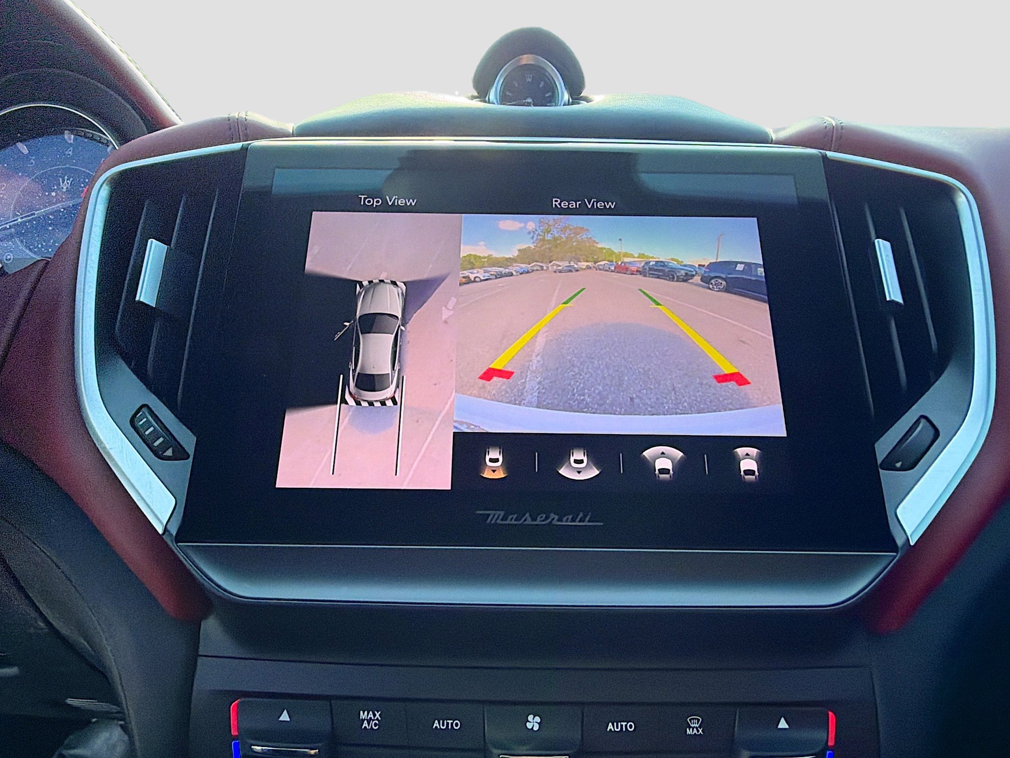 Used 2023 Maserati Ghibli Modena image 33