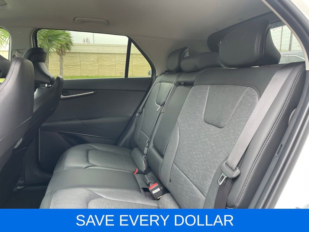 Used 2024 Kia Niro Wave w/ Wave Preserve Package FWD image 20