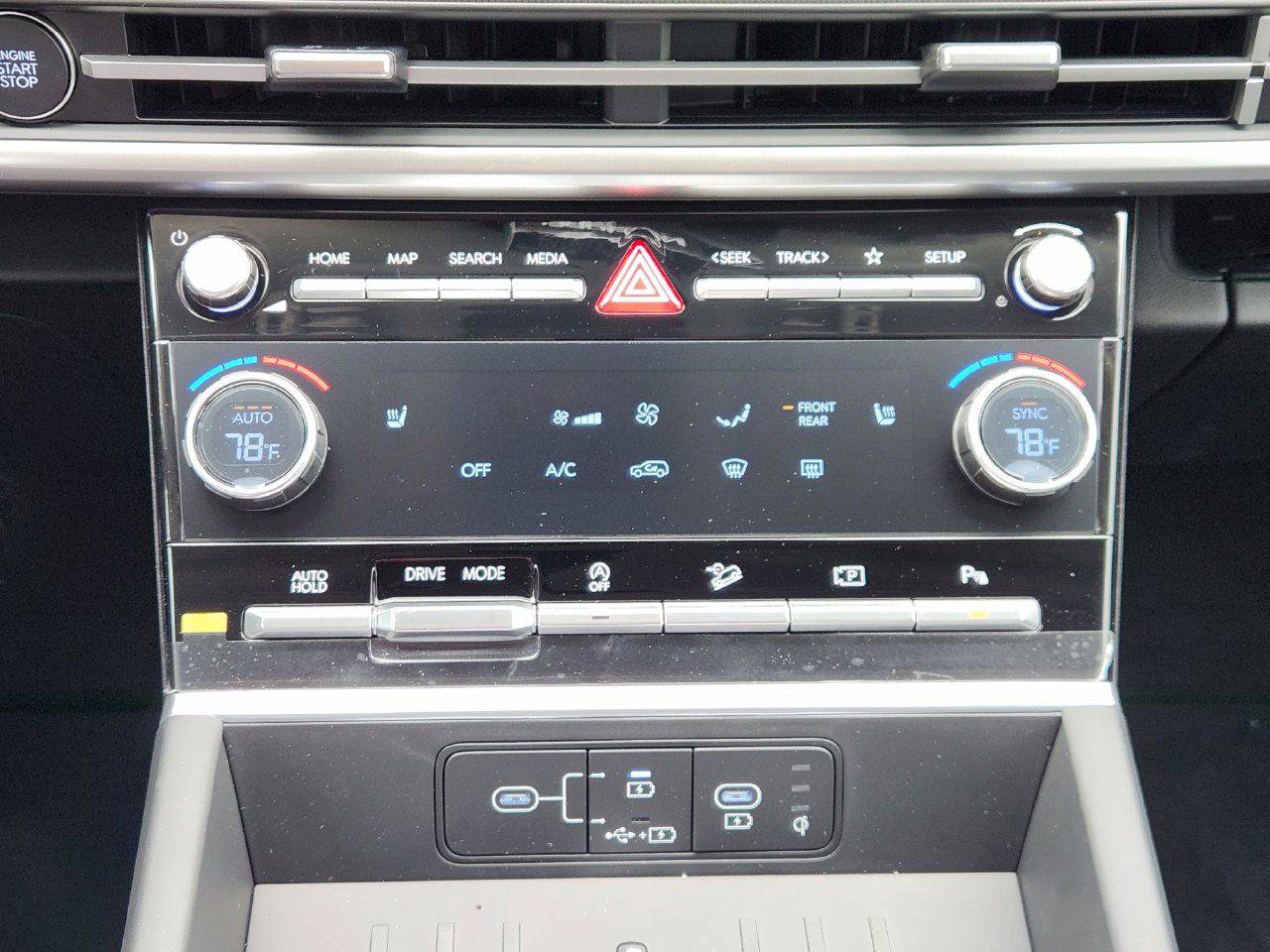 New 2026 Hyundai Santa Fe SEL FWD image 15