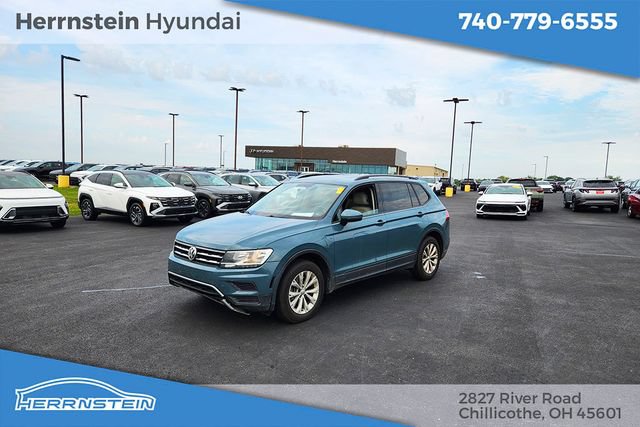 Used 2019 Volkswagen Tiguan S w/ 3rd Row Seat Package AWD/4WD image 3