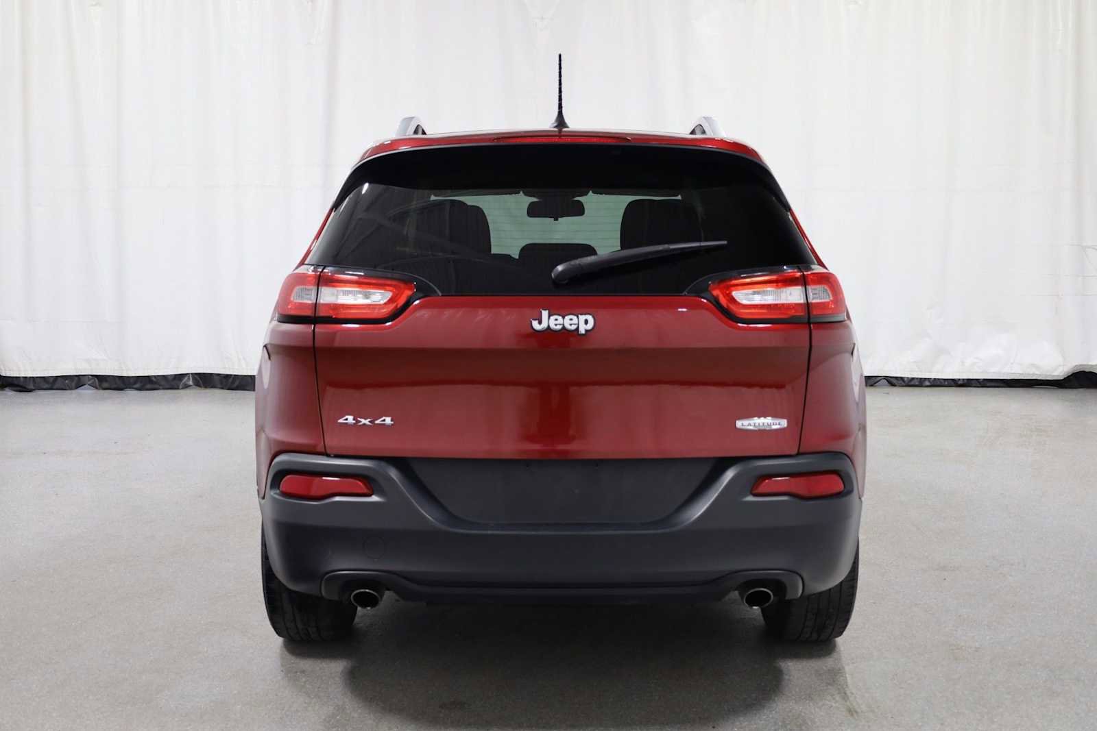 Used 2014 Jeep Cherokee Latitude image 7