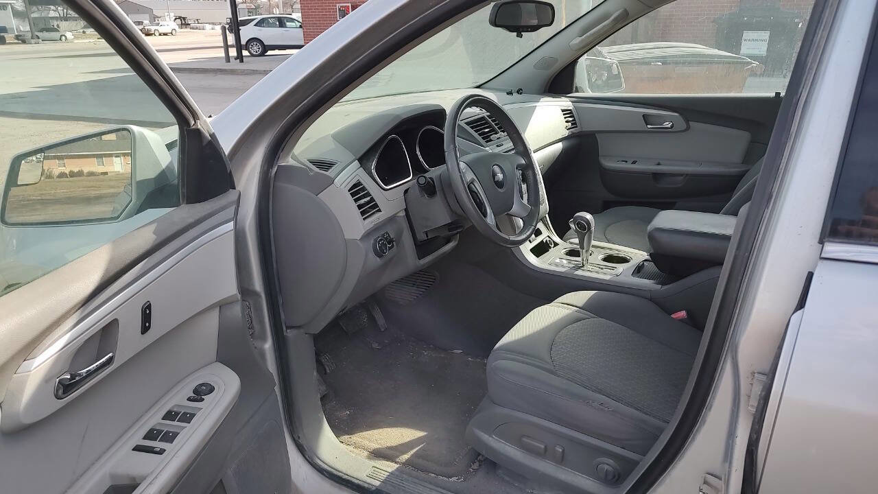 Used 2009 Chevrolet Traverse LT image 4