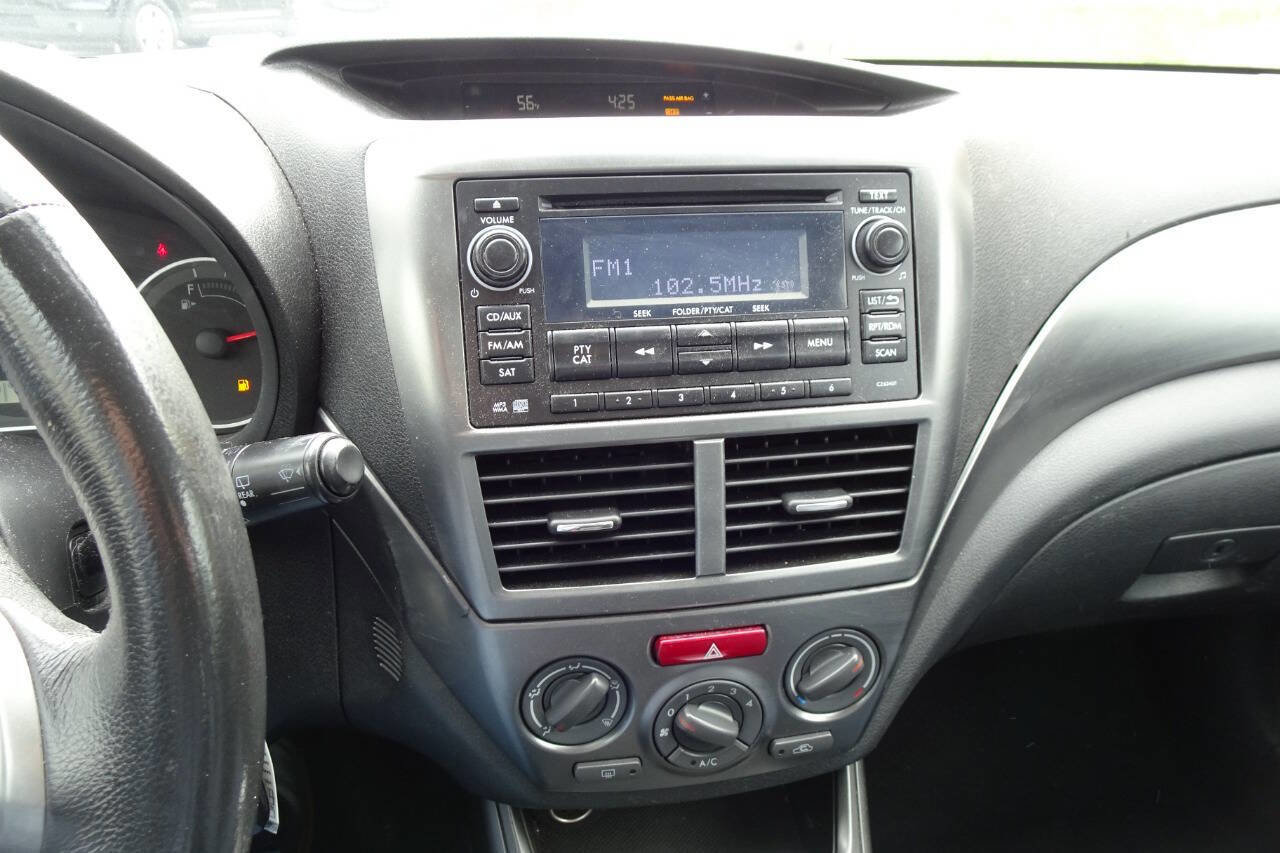Used 2011 Subaru Impreza Outback Sport AWD/4WD image 18