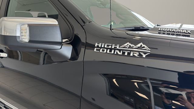 Used 2025 Chevrolet Silverado 1500 High Country w/ Technology Package image 33