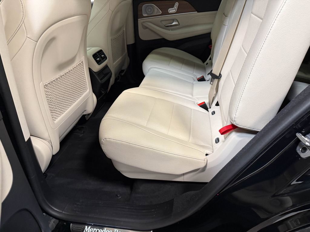 Used 2023 Mercedes-Benz GLE 350 4MATIC w/ 3rd Row Seat Package image 47
