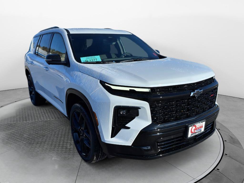 New 2026 Chevrolet Traverse RS w/ LPO, Floor Liner Package AWD/4WD image 7