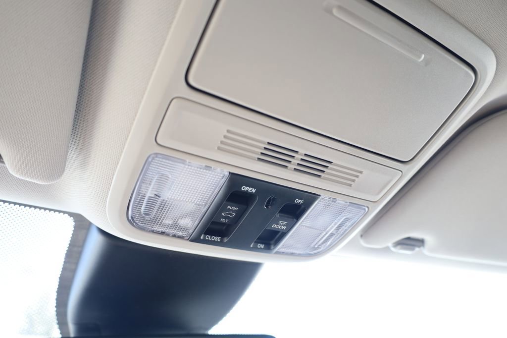 New 2026 Honda Odyssey EX-L image 24