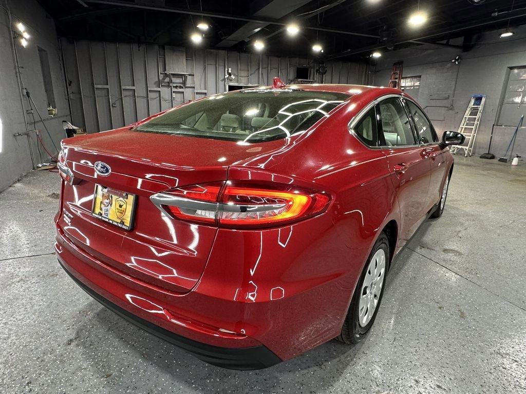 Used 2020 Ford Fusion S FWD image 5