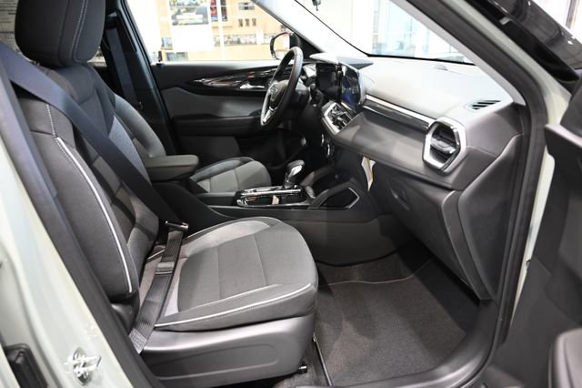 New 2026 Chevrolet TrailBlazer LT image 10