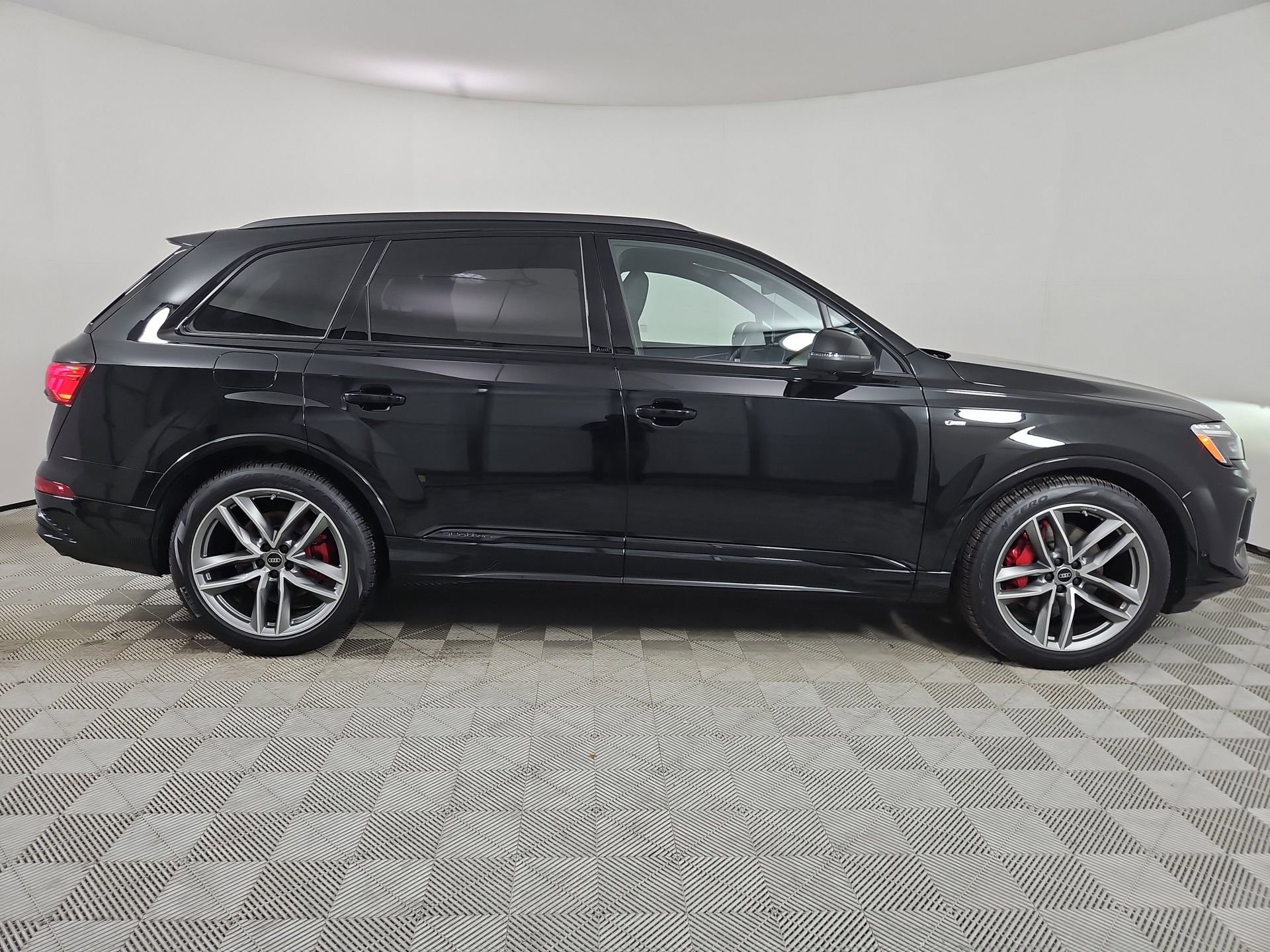 New 2026 Audi Q7 3.0T Prestige image 8