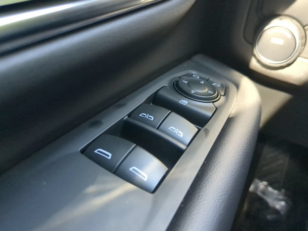 Used 2023 Chevrolet Tahoe LS RWD image 28